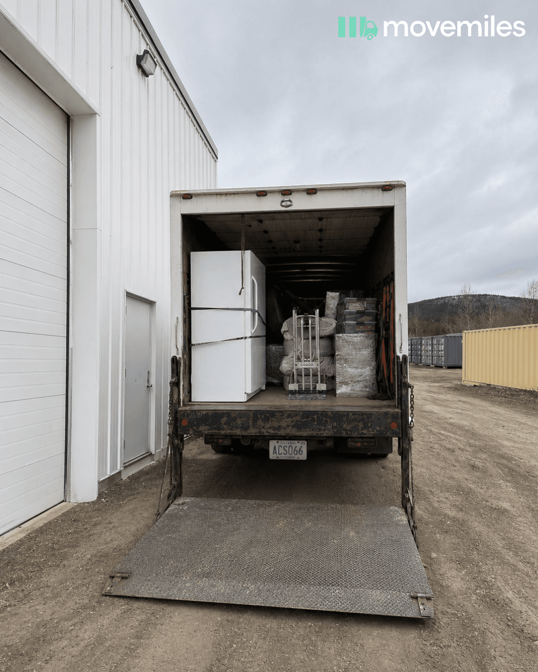 Movemiles van loaded for a same-day move